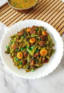 Guvar Dhokli Nu Shaak